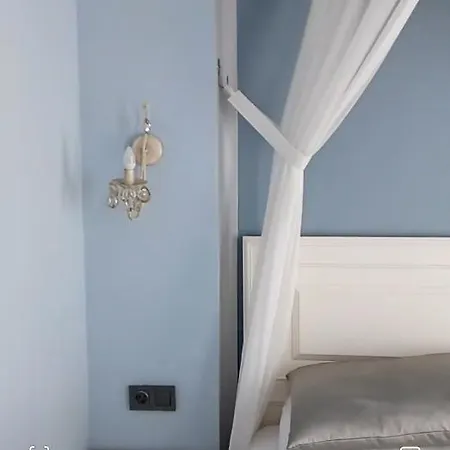 Laguna Thermal & * Sindirgi